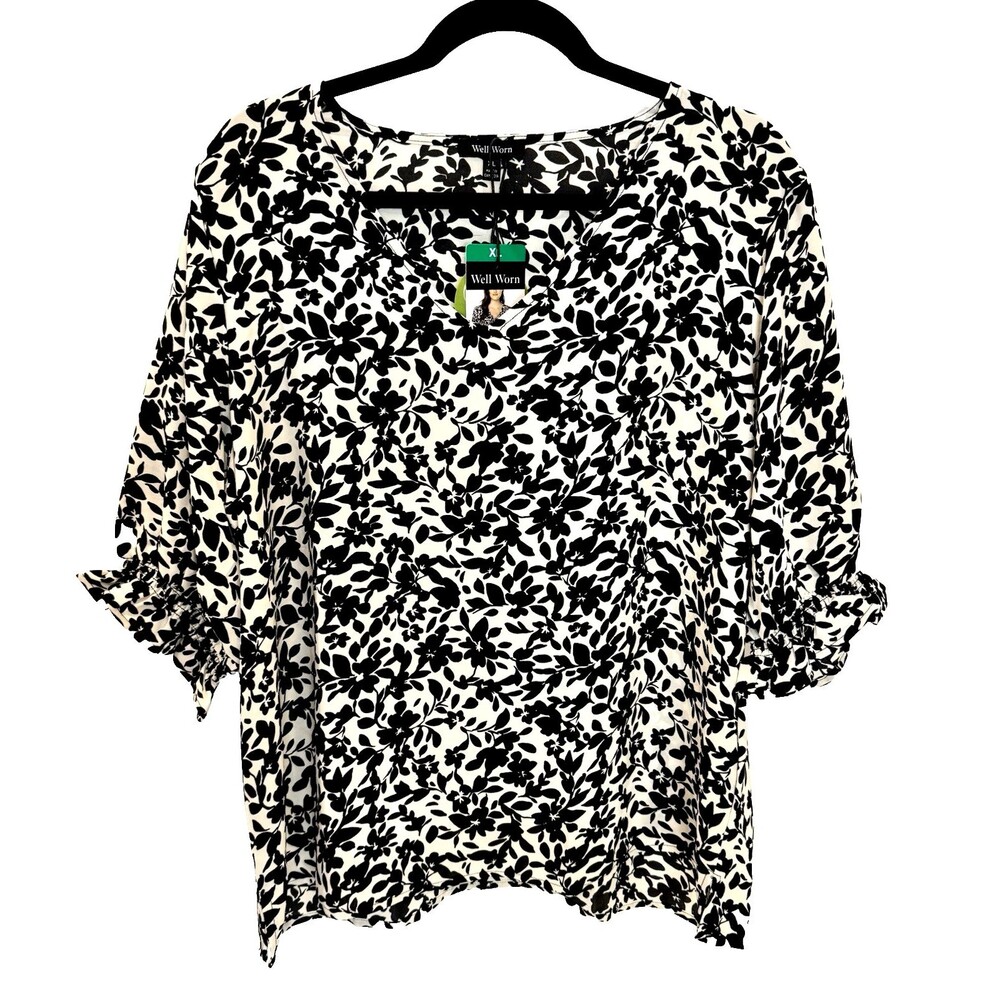 Women’s Black & White XL Blouse Top Floral Print Ruffle V-Neck NWT by Well Worn